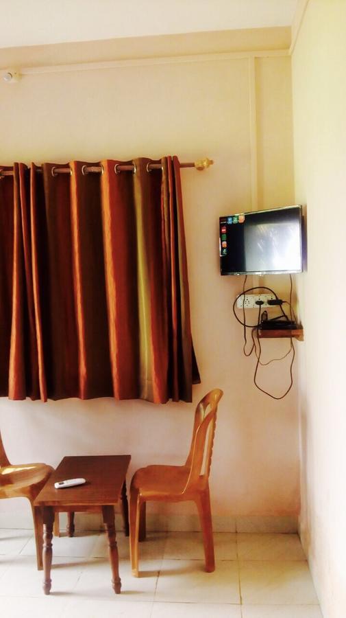 Stayvelle Inn Diveagar Exterior photo