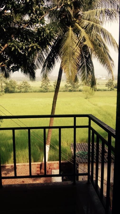Stayvelle Inn Diveagar Exterior photo